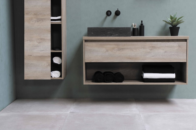 8 problemas reales de tener bañera (y por qué la gente se cansa)